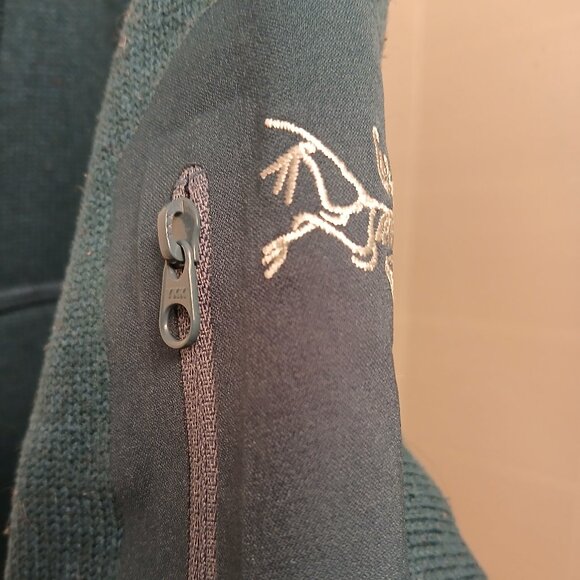 Arc'teryx Covert Cardigan Women's Small - Picture 9 of 15
